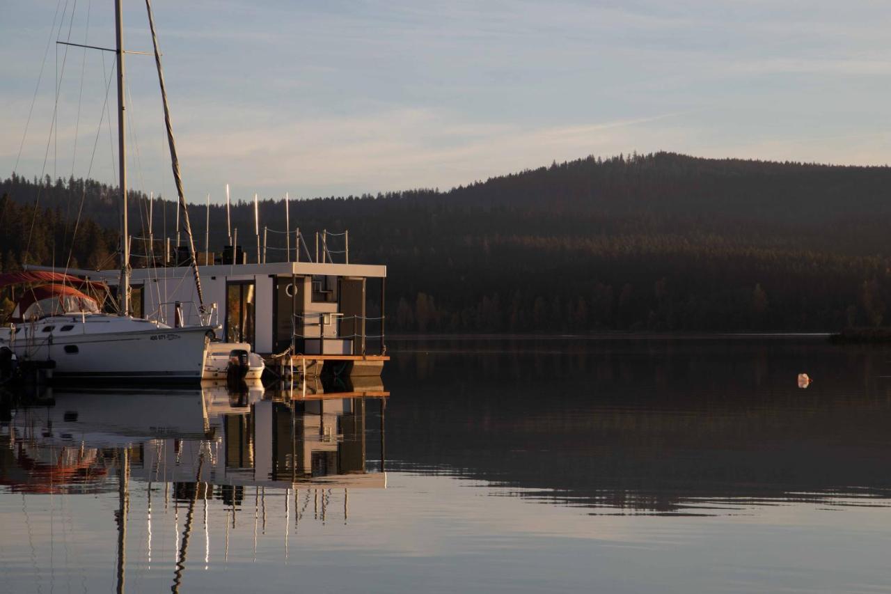 Отель Fontana Lipno Черна-в-Пошумави Экстерьер фото