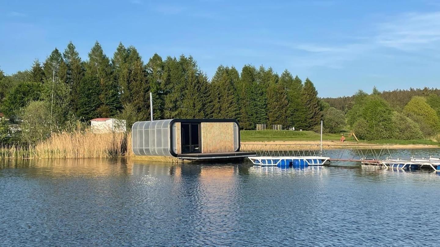 Отель Fontana Lipno Черна-в-Пошумави Экстерьер фото