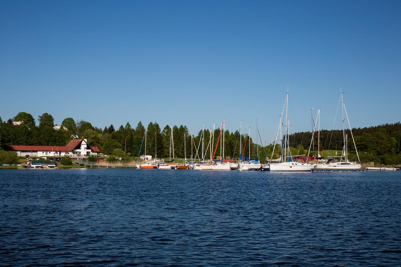 Отель Fontana Lipno Черна-в-Пошумави Экстерьер фото